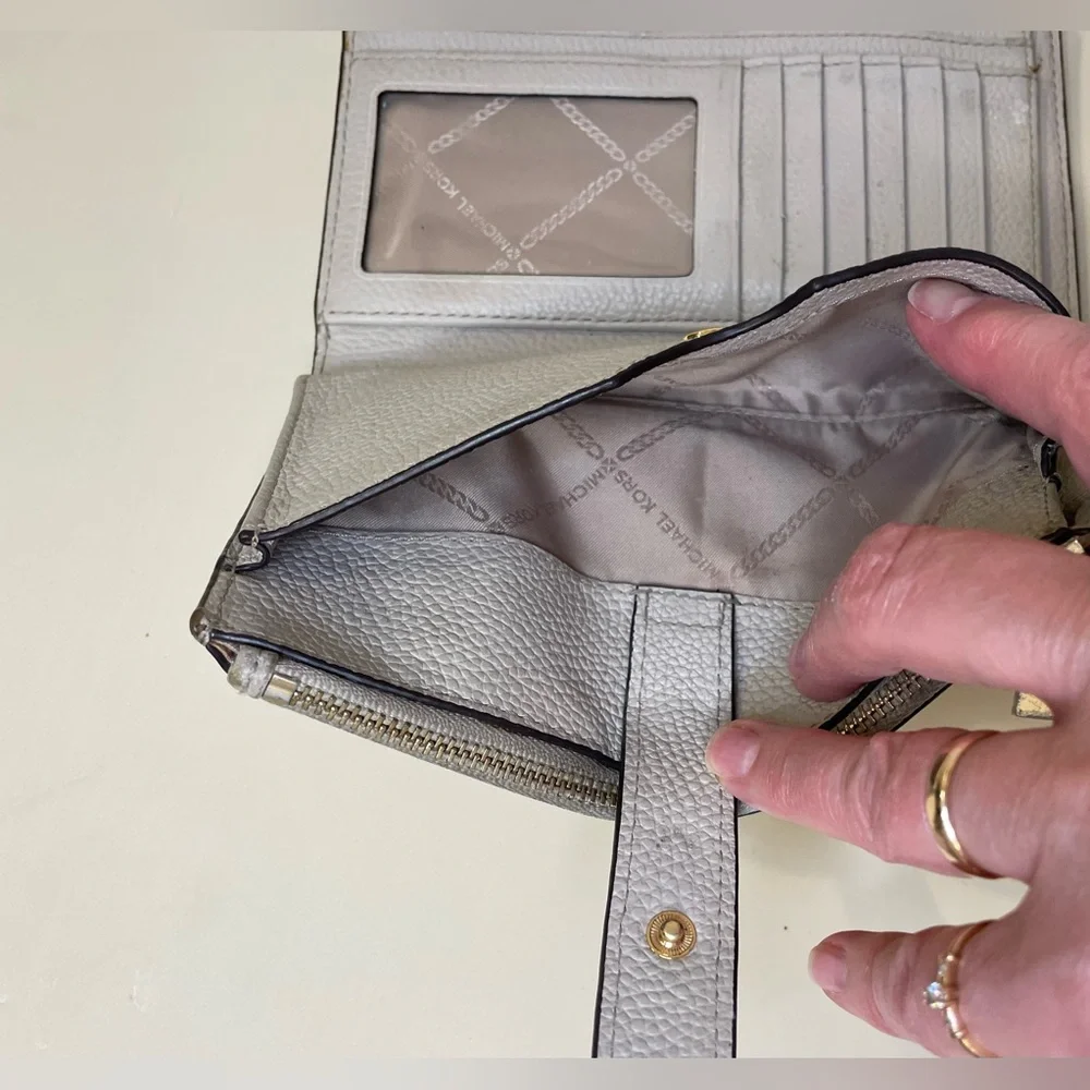 Michael‎ Kors Adele Double Zip Gold Tone Wristlet Wallet